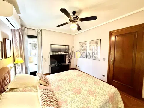 Flat in calle de Pastora Imperio - Photo 15