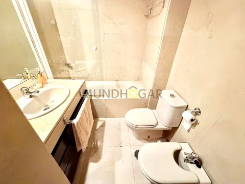 Flat in calle de Pastora Imperio - Photo 16