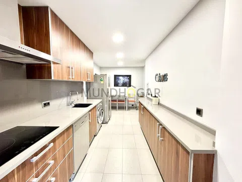 Flat in calle de Pastora Imperio - Photo 9