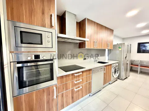 Flat in calle de Pastora Imperio - Photo 10