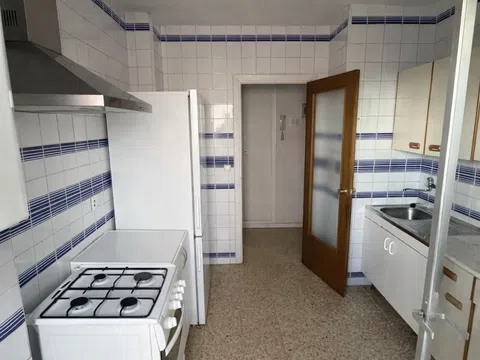 Flat in avenida de Abrantes - Photo 8