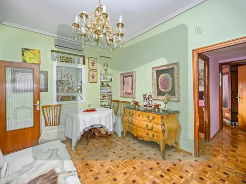 Penthouse in calle de la Infanta Mercedes - Photo 19