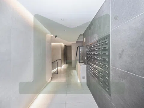 Penthouse in calle de la Infanta Mercedes - Photo 9