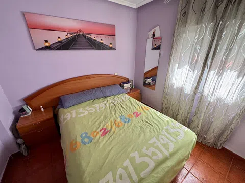 Flat in calle Isidra Jiménez - Photo 10