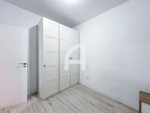 Flat in calle de Granada - Photo 14