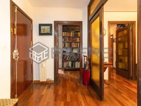 Flat in calle de Pechuán - Photo 8