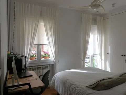 Flat in calle de Julián Besteiro - Photo 13