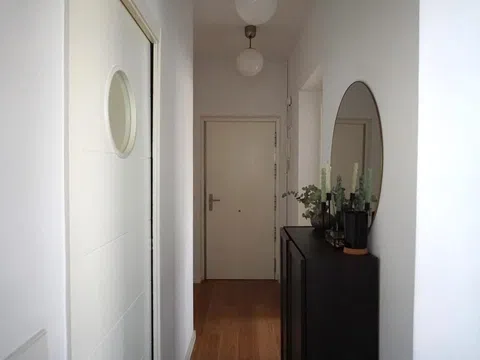 Flat in calle de Julián Besteiro - Photo 14