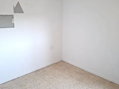 Flat in calle Pradolonguillo - Photo 13