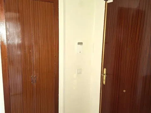 Flat in calle Pradolonguillo - Photo 16
