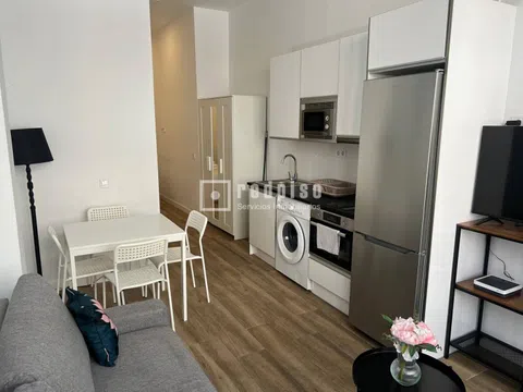 Studio in calle de Zaida - Photo 2