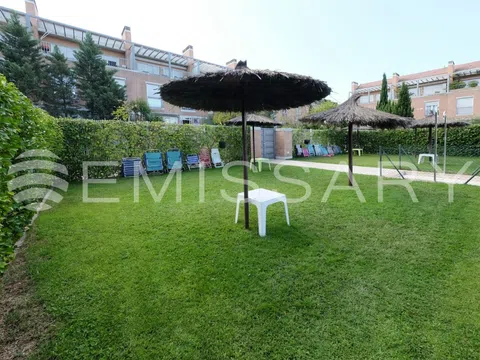 Terraced house in avenida de Logroño - Photo 2