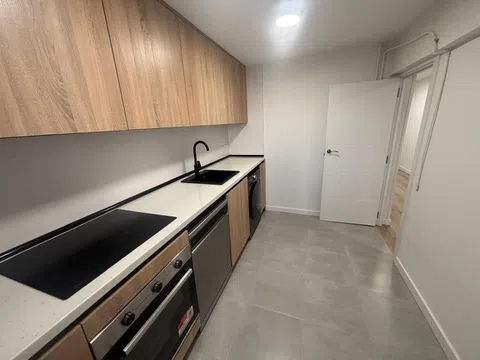 Flat in CL Aguilar Del Rio - Photo 4