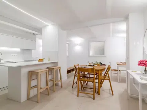 Flat in plaza de Lavapiés - Photo 3
