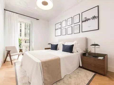 Flat in calle de Valverde - Photo 8