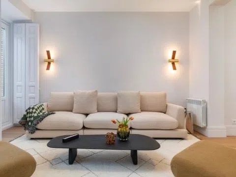 Flat in calle de Castelló - Photo 2