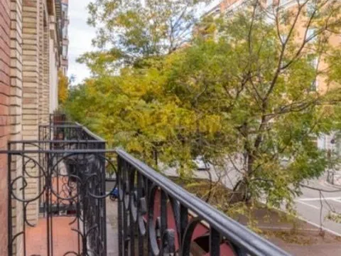 Flat in calle de Castelló - Photo 10