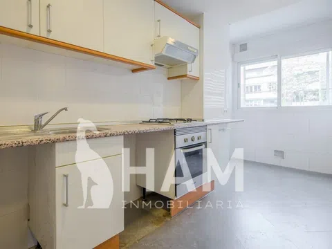 Flat in calle de Luis Ruiz, 25 - Photo 4