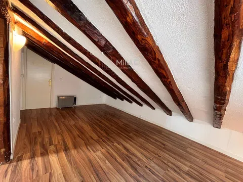 Flat in calle de Eloy Gonzalo - Photo 3