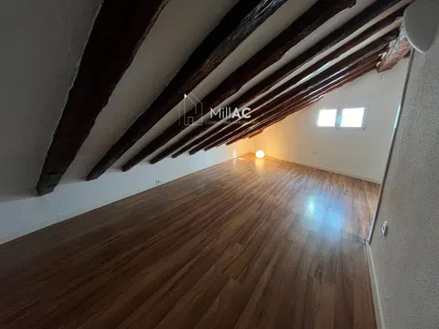 Flat in calle de Eloy Gonzalo - Photo 6