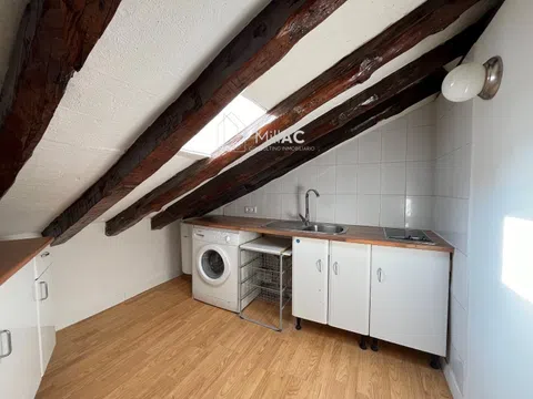 Flat in calle de Eloy Gonzalo - Photo 8