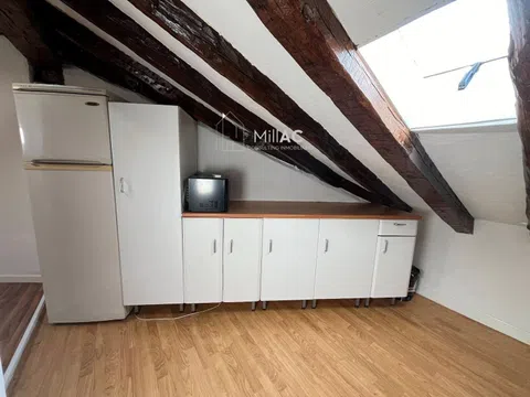 Flat in calle de Eloy Gonzalo - Photo 10
