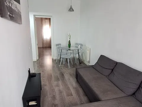 Flat - Photo 3
