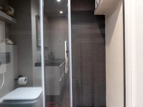 Flat in calle de Ana de Austria - Photo 19