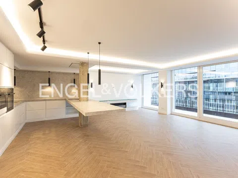 Flat in calle de Raimundo Fernández Villaverde - Photo 8