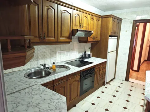 Flat in calle del Pico Cebollera - Photo 4