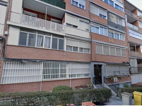 Flat in calle de Valmojado no number - Photo 2