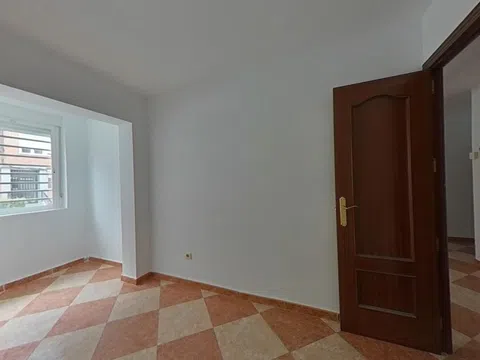 Flat in calle de Valmojado no number - Photo 14