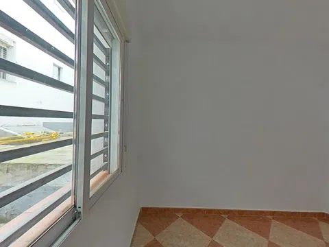 Flat in calle de Valmojado no number - Photo 16