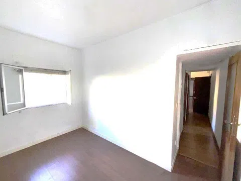 Flat in avenida de Pablo Neruda - Photo 2