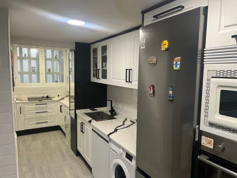Flat in calle de Andorra, 17 - Photo 3