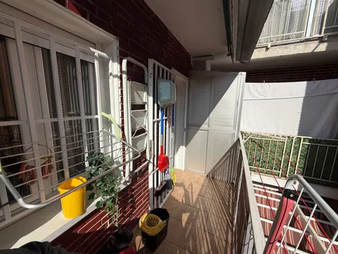 Flat in calle Villastar - Photo 17
