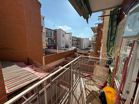 Flat in calle Villastar - Photo 18