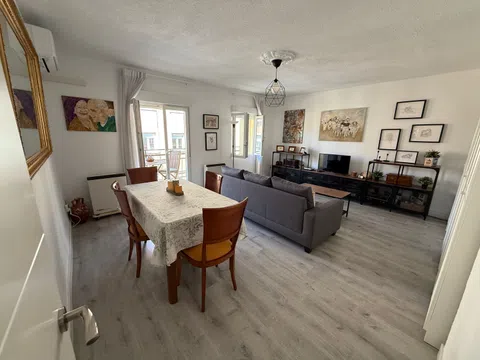 Flat in calle Villastar - Photo 5
