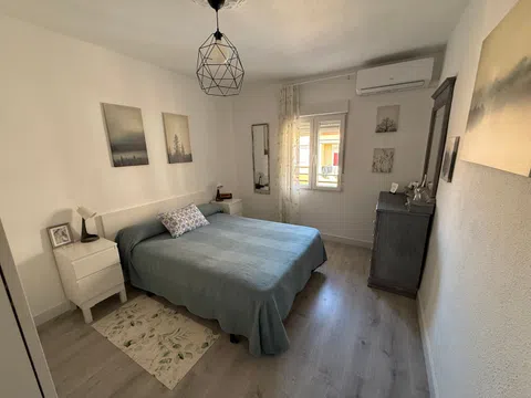 Flat in calle Villastar - Photo 10