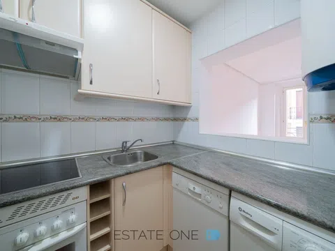 Flat in calle de Carranza - Photo 13