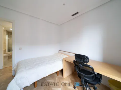 Flat in calle de Carranza - Photo 19