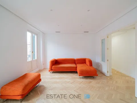 Flat in calle de Carranza - Photo 7