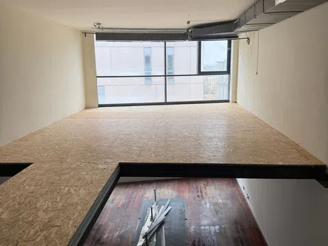 Flat in avenida de Manoteras - Photo 7