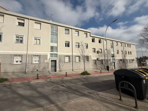 Flat in calle de Muntadas - Photo 1