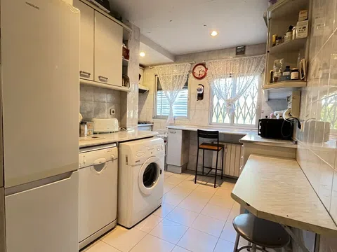 Flat in calle de la Drácena - Photo 9