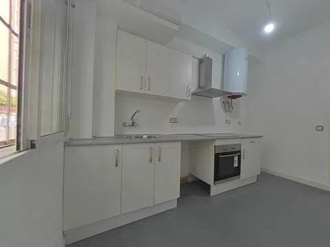 Flat in calle de San Germán - Photo 6
