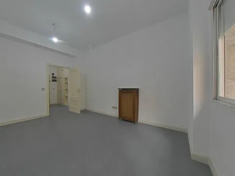 Flat in calle de San Germán - Photo 10