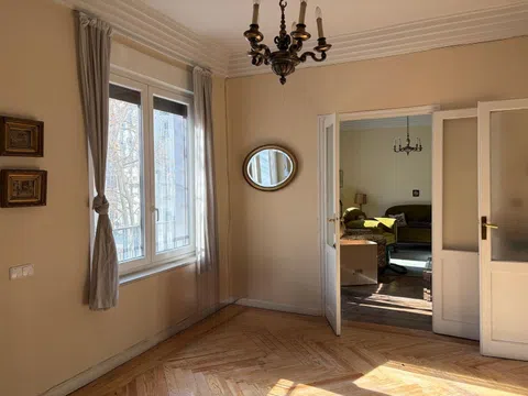 Flat - Photo 2