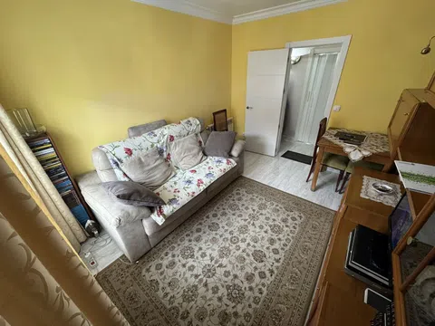 Flat in calle de San Mario - Photo 2