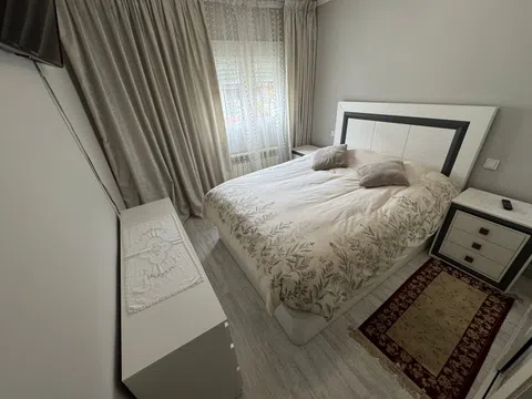 Flat in calle de San Mario - Photo 12